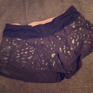 Lululemon speed short size 6